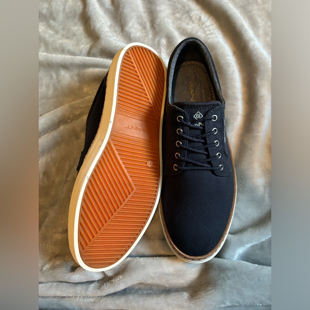 Men’s grant shoes. Size 41